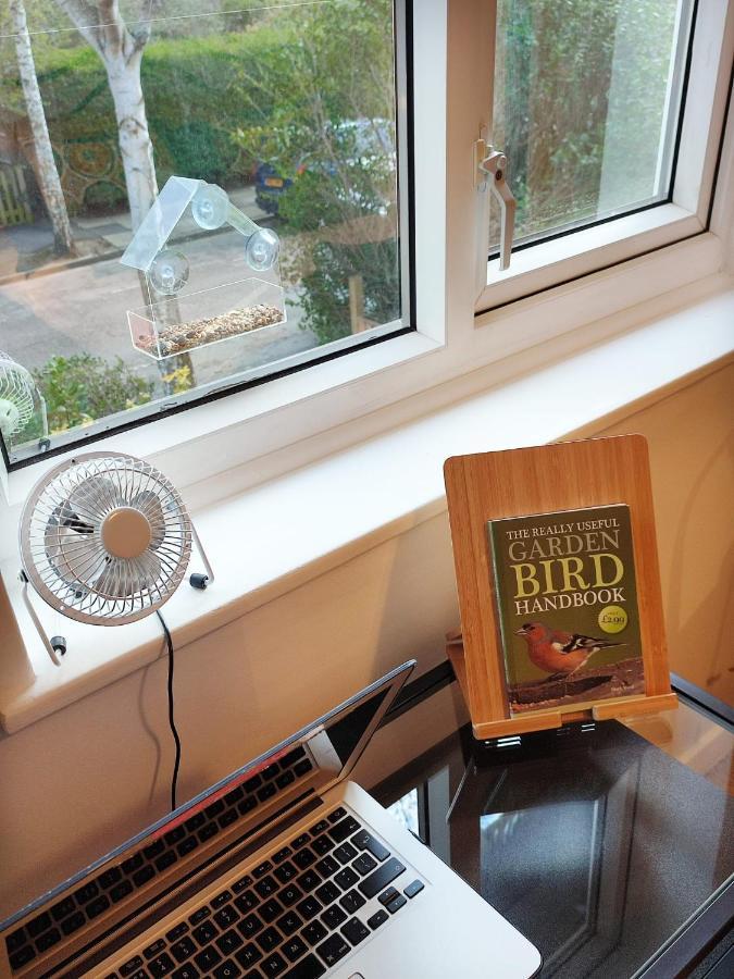 Kew Gardens - Private Double Room Richmond London - Homestay Exteriér fotografie